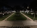 Jardin Yitzhak-Rabin de nuit, vue générale.jpg