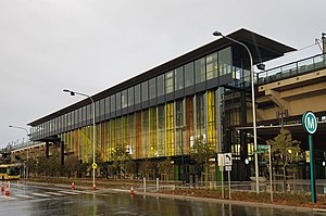 Kellyville railway station (cropped).jpg