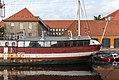 * Nomination Ship at Frederiksholms Kanal, Copenhagen, Denmark --XRay 04:48, 16 September 2017 (UTC) * Promotion Quality high enough for Q1 --Michielverbeek 06:38, 16 September 2017 (UTC)