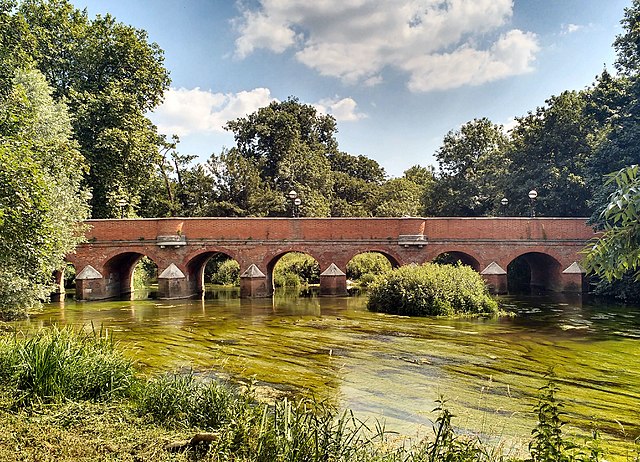 Leatherhead Town Bridge over the River Mole