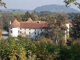 Leskovec Castle 50.jpg