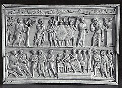Palatine insignia on the shields of the soldiers in the Arrest of Christ on the Brescia Casket, late 4th century.