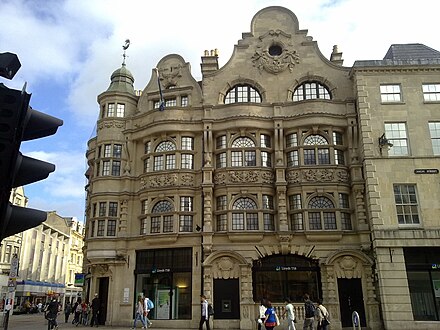 Carfax Oxford branch of Lloyds Bank on High Street, designed by Stephen Salter in 1901.[82]