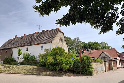 Lochau, An der Elster-Talstraße