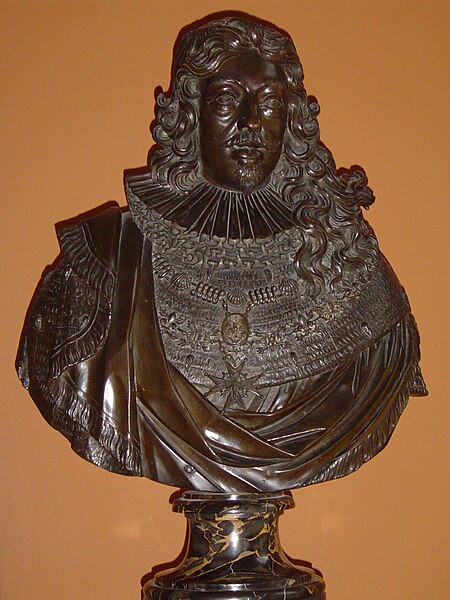 File:Louis XIII LL 32.jpg