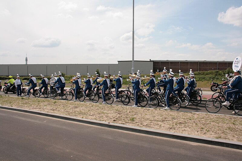 File:Macband-fiets.JPG