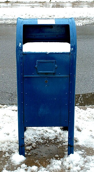 File:Mailbox - by Hey Paul.jpg