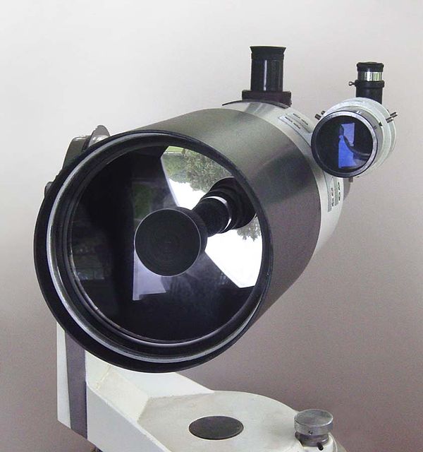 A 150mm aperture Maksutov–Cassegrain telescope