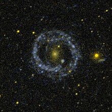 NGC 5701 GALEX WikiSky.jpg