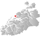 Locator map showing Aukra within Møre og Romsdal