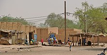 File:Niger,_Filingué_(14),_street_scene.jpg