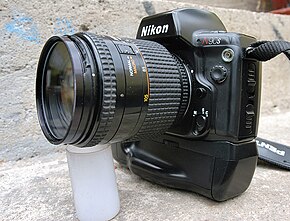 Nikon D7000 - Wikipedia, la enciclopedia libre