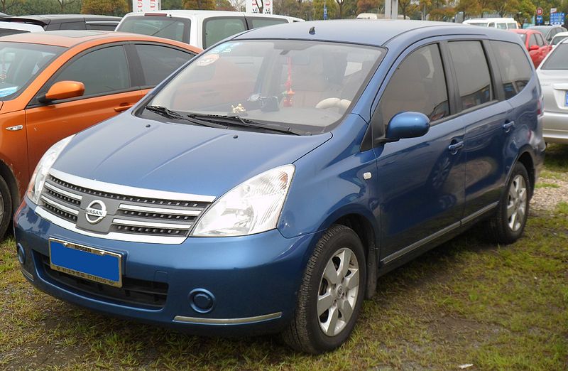 File:Nissan Livina Geniss China 2012-04-15.JPG