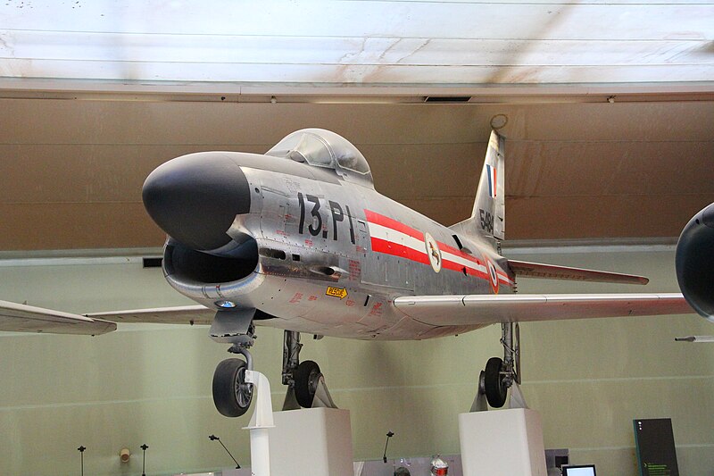 File:North American F-86K Sabre Dog (11729166476).jpg