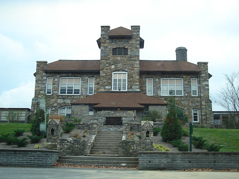 File:North Carolina Building.JPG