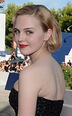 Odessa Young, winner of Best Lead Actress Odessa Young Venice 2015 (cropped).jpg