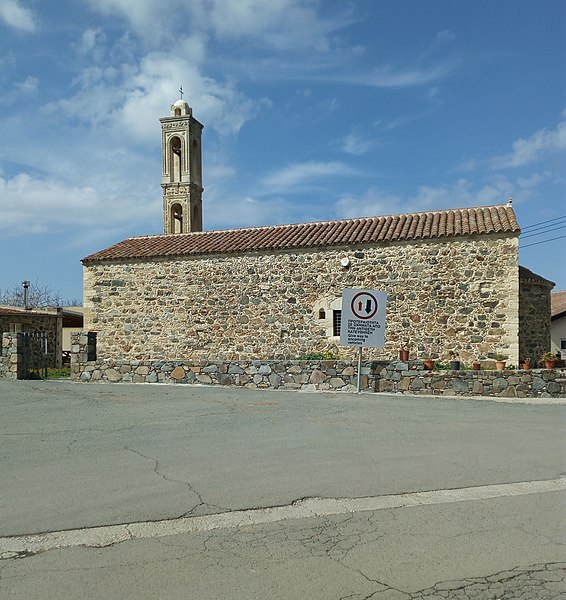 File:Old Church of Agios Georgios in Kalo Chorio Oreinis, Cyprus.jpg