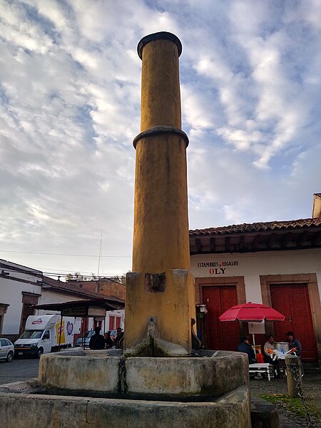 File:Pátzcuaro, Michoacán en Diciembre 2019 052.jpg