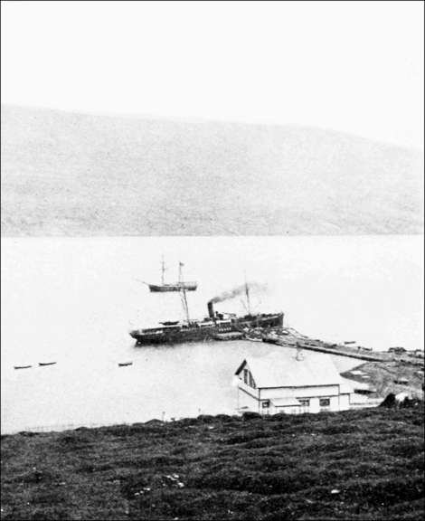 PSM V71 D428 Akreyri dock for steamer.png