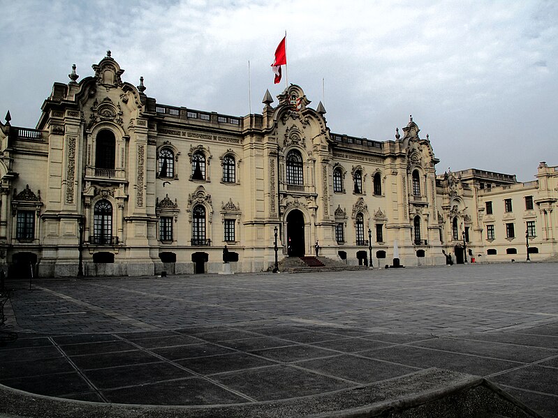 File:Palacio de Gobierno (3912325667).jpg