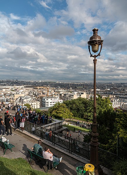 File:Paris, Sacré-Cœur de Montmartre, Vorplatz -- 2014 -- 1175.jpg