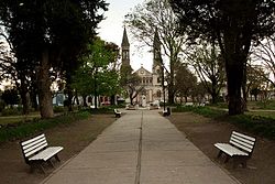 Parroquia San Lucas Evangelista, pohled z náměstí San Martin