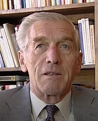 <span class="mw-page-title-main">Paul Watzlawick</span> Austrian-American psychologist and philosopher