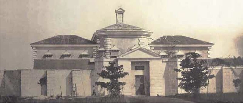 File:Photograph of Outram Prison (Pearl’s Hill Prison) in the 1850's.jpg