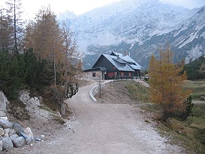 Poštarski dom na Vršiču