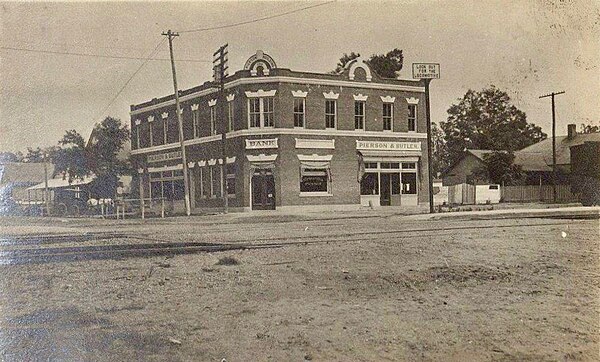 The Ponchatoula bank in the year 1912