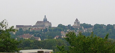 Tập tin:Provins from north.jpg