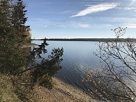 La lacul de acumulare Ruza