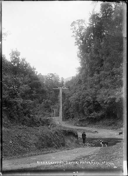 File:River crossing, Opotiki motor road, Bay of Plenty (21040292094).jpg