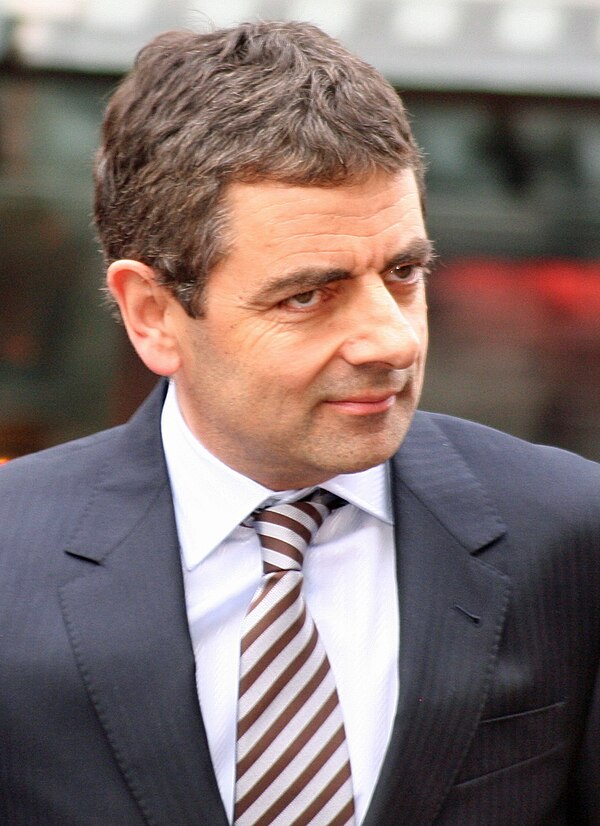 Rowan Atkinson played Captain Blackadder in the series.