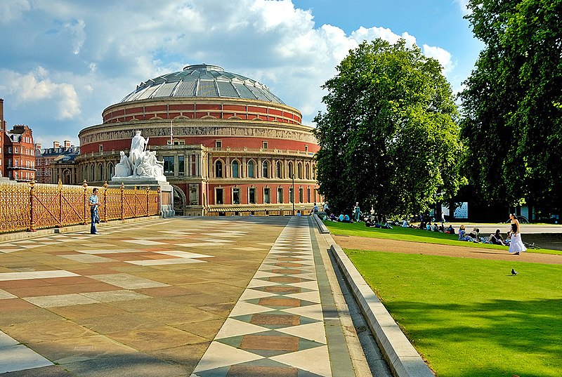 File:Royal Albert Hall 2.jpg