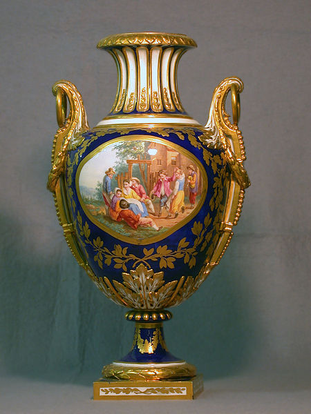 File:Sèvres Porcelain Manufactory - Oviform Vase - Walters 48562.jpg