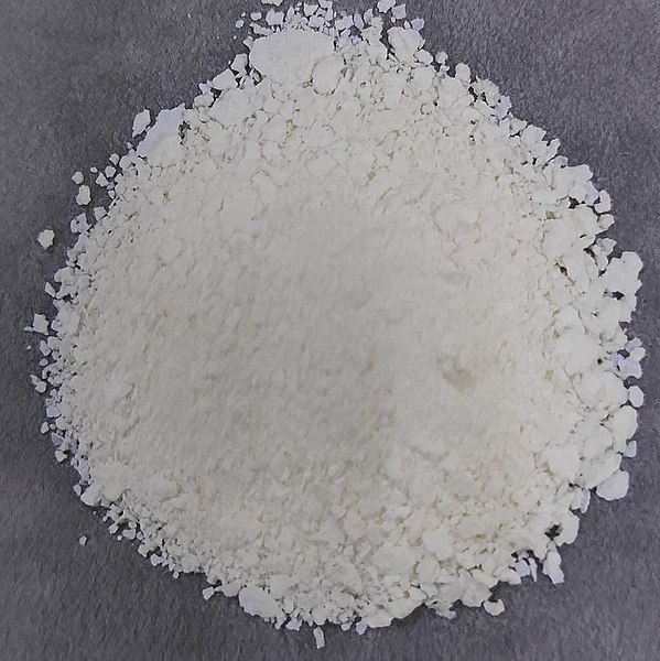 File:Samarium(III) hydroxide.jpg