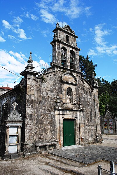 File:San Mateo de Oliveira, Ponteareas, igrexa parroquial.jpg