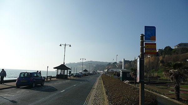 Looking along Shanklin Esplanade.