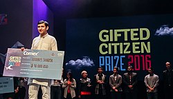 Sharma Receiving the Gifted Citizen Prize.jpg