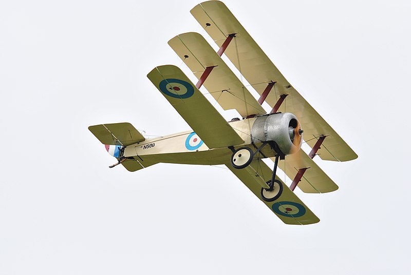 File:Shoreham Airshow 2012 (7945727506).jpg