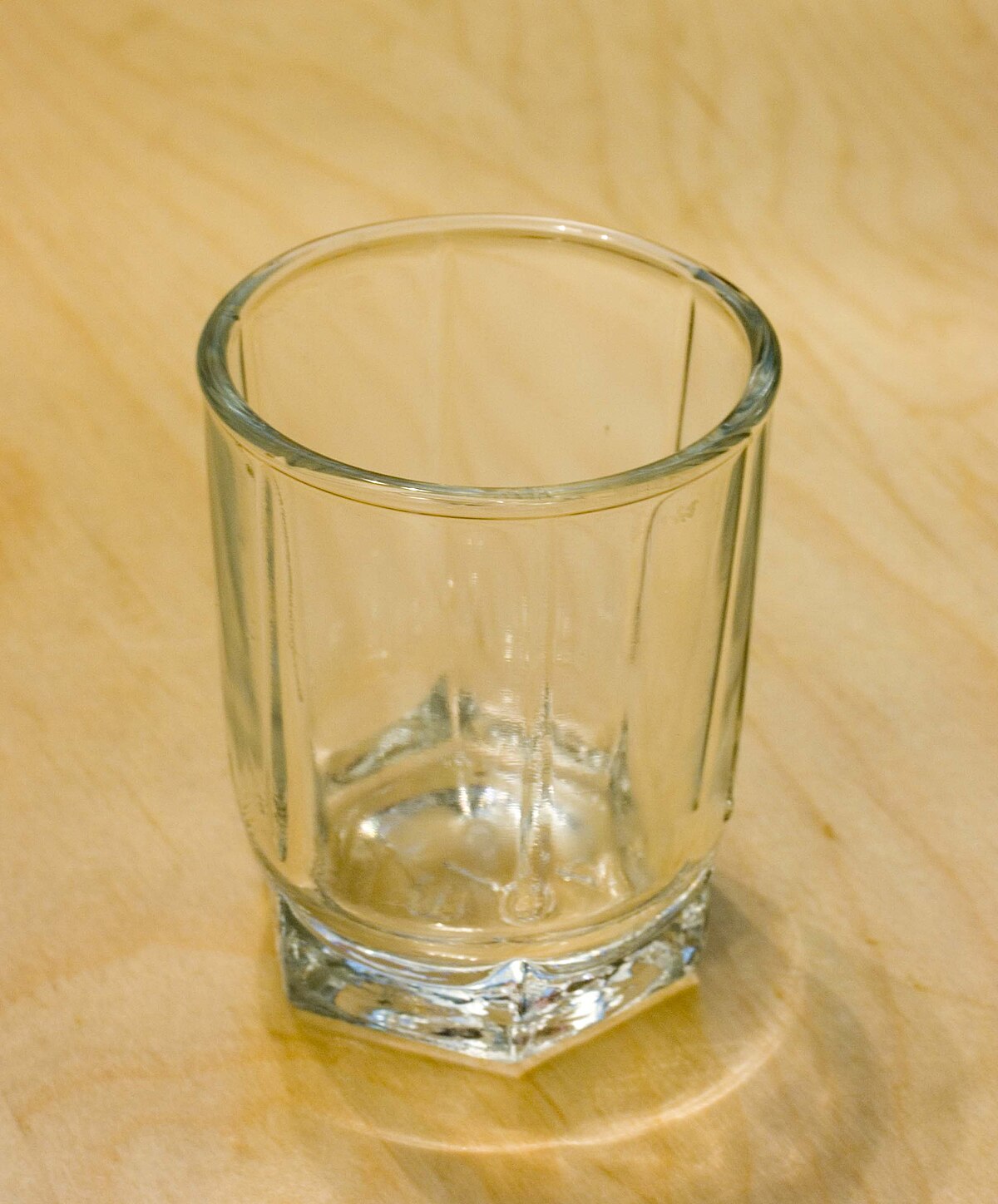 File:Double shotglass.jpg - Wikimedia Commons