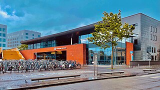 <span class="mw-page-title-main">Antwerpen-Berchem railway station</span> Railway station in Antwerp, Belgium