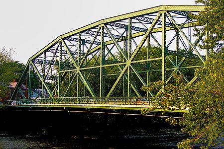 Straight Street Bridge 20070829 jag9889