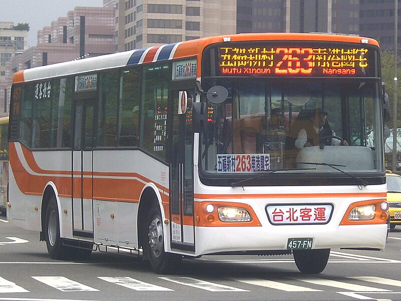 File:TaipeiBus 457FN.jpg