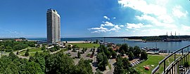 Travemünde Leuchtturm - panoramio.jpg