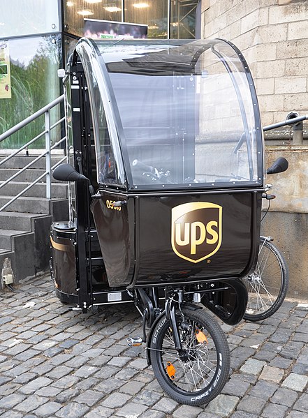 File:UPS Lastenfahrrad in Köln 01.jpg