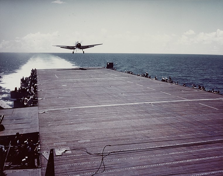 File:USS Cowpens (CVL-25) TBF landing.jpg