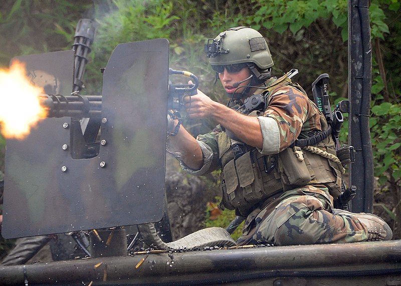 File:US Navy 090816-N-4205W-118 Special warfare combatant-craft crewmen (SWCC) from Special Boat Team 22 operate a special operations craft-riverine (SOC-R) during the filming of a scene in a upcoming major motion picture.jpg