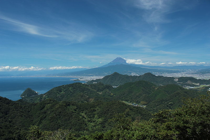 File:Viewed from Mount Katsuragi 20120910 b.jpg